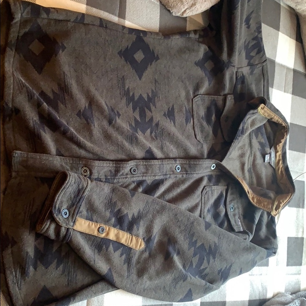 Eddie Bauer thermal button up. Aztec Print